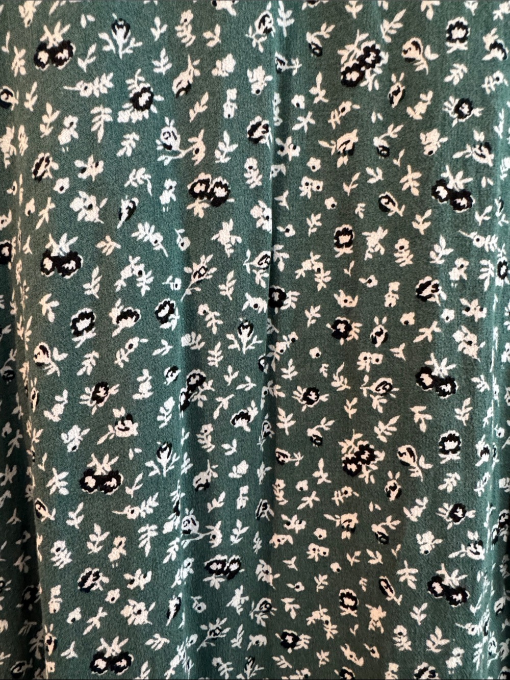Abercrombie & Fitch Forest Green Floral Wrap-Style Midi Dress - Picture 2 of 3
